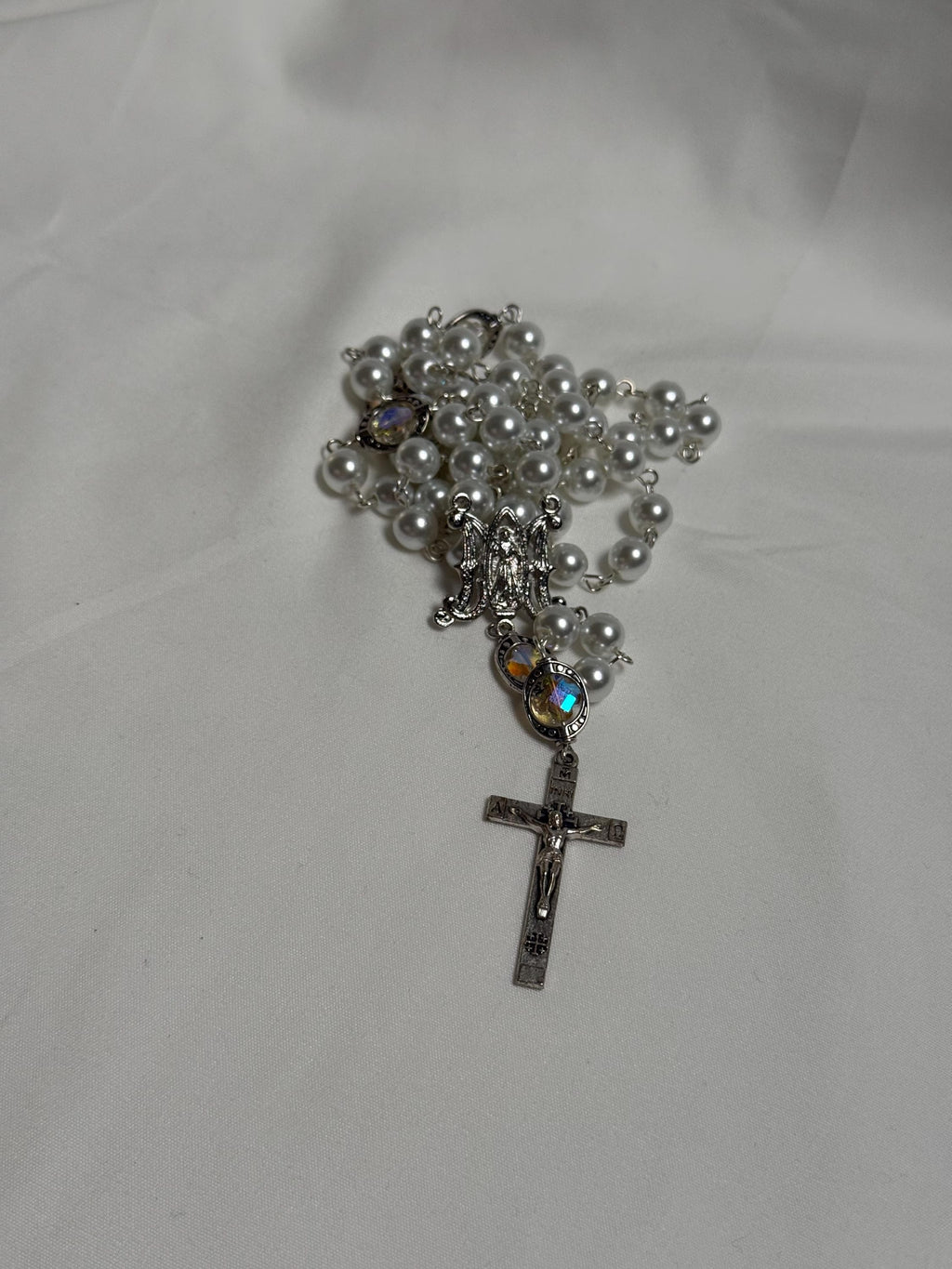 White Pearl Marian Rosary alternate view