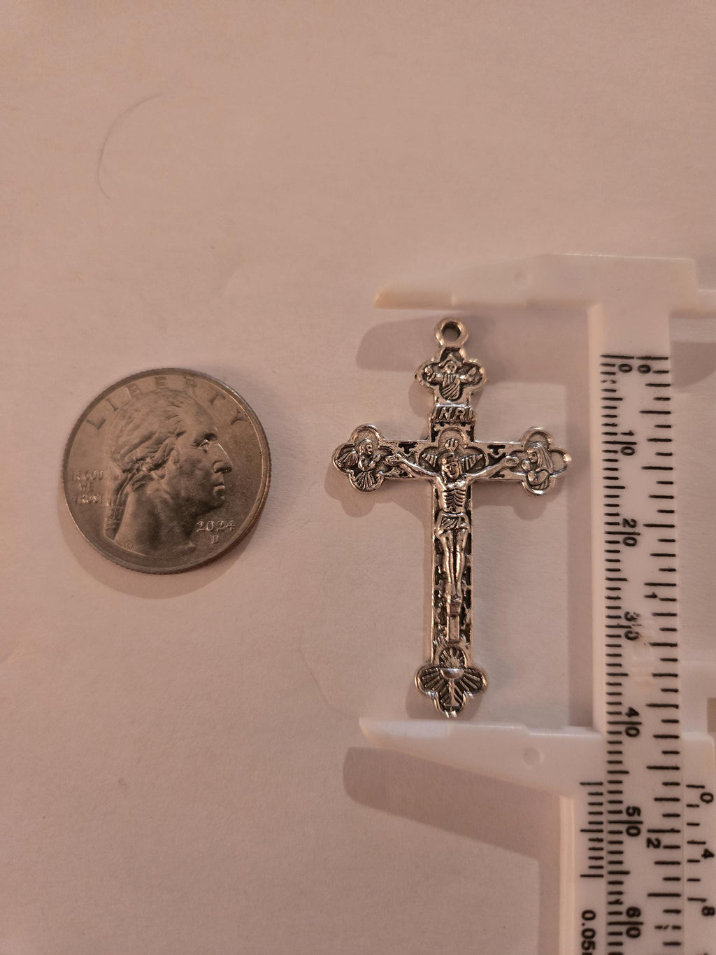 Medium Catholic crucifix for rosary making