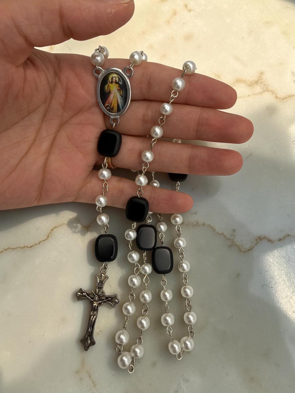 Divine Mercy pearl rosary detail view