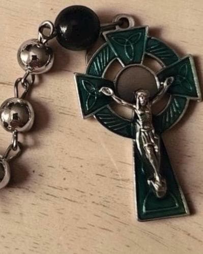 St. Patrick Emerald Green Rosary alternate view