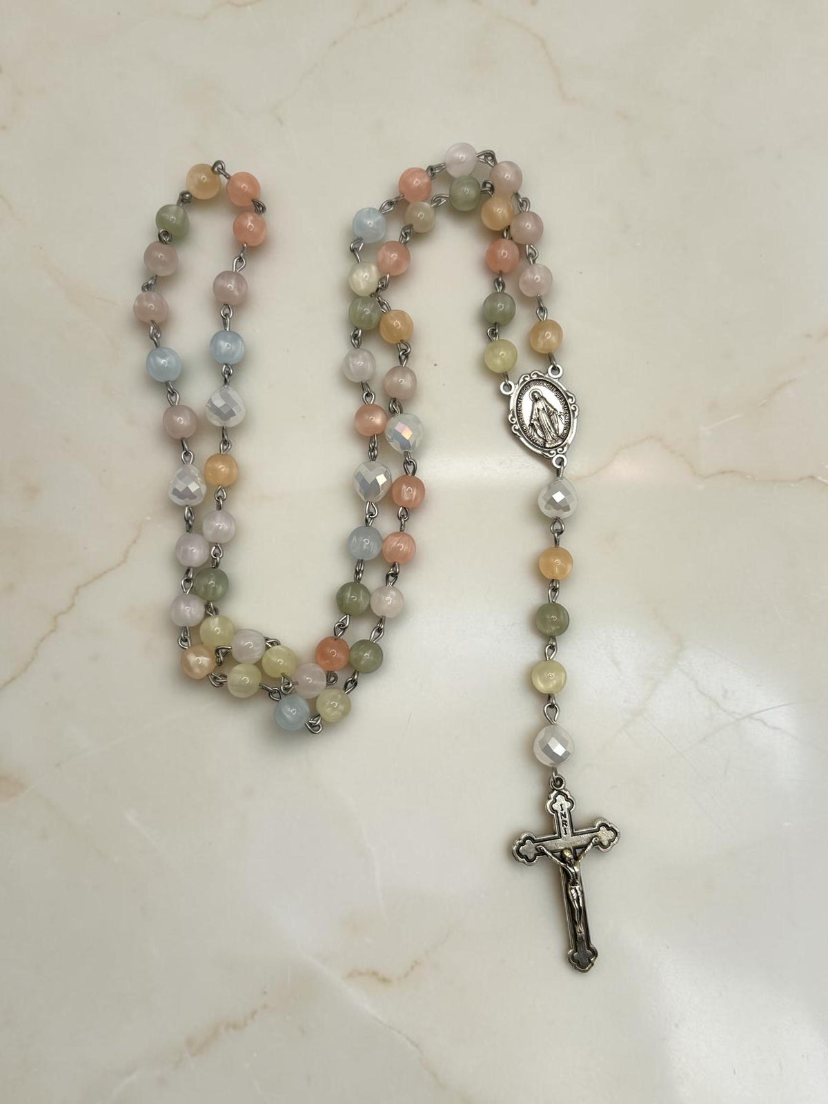 Sunlight color-changing Rosary indoor view