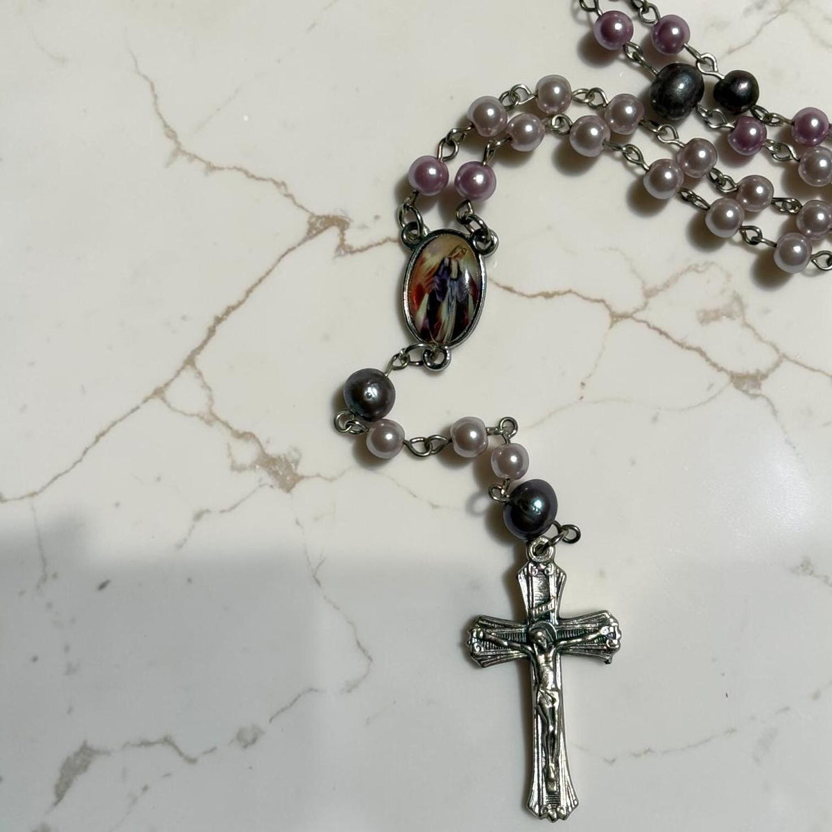 Lavender Pearl Miraculous Medal Rosary detail view