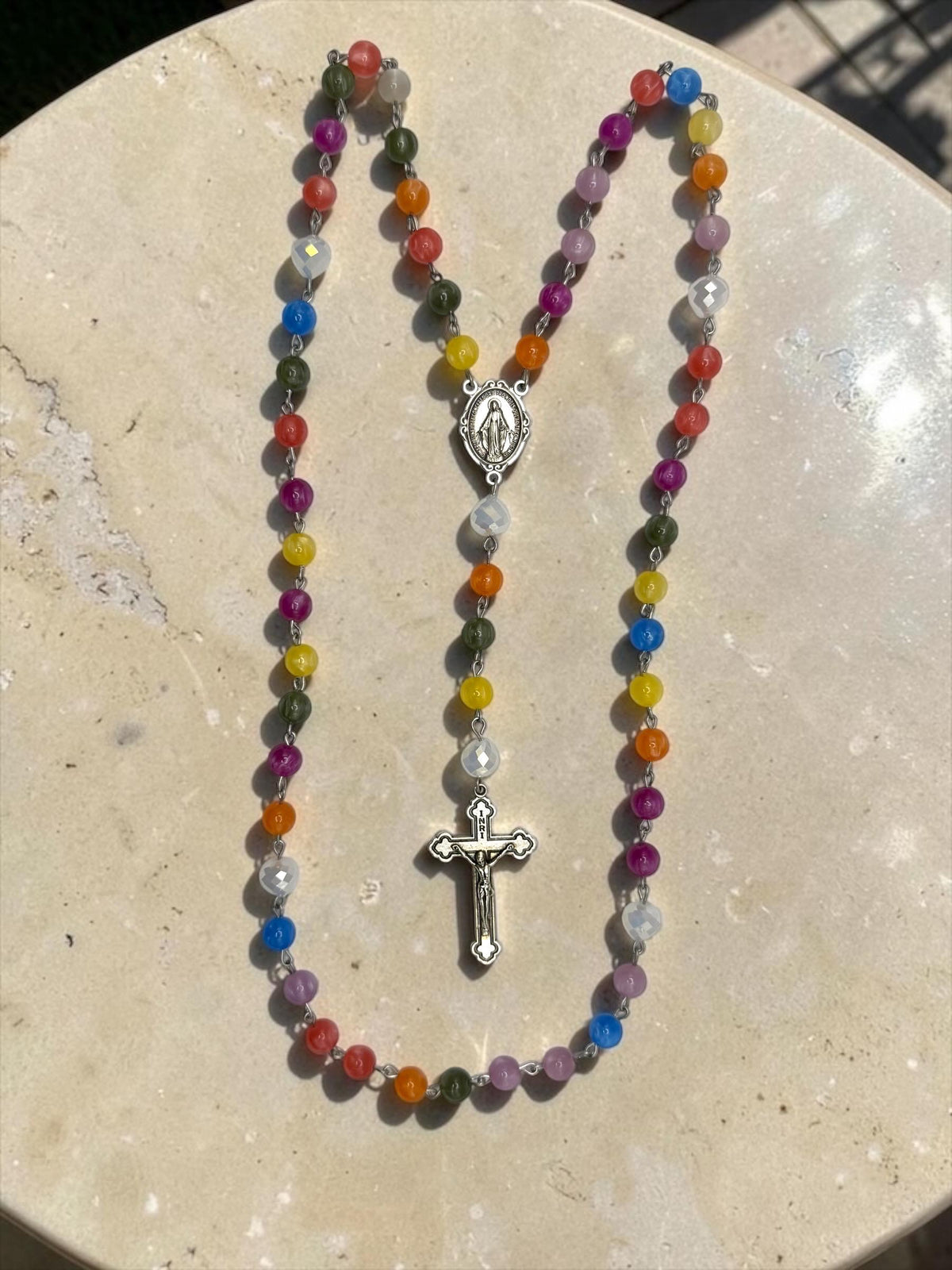 Sunlight color-changing Rosary bead detail