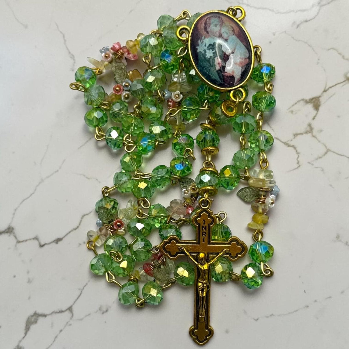 Green Crystal St. Joseph Chaplet detail view